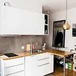 Superb Flat Near Montmartre